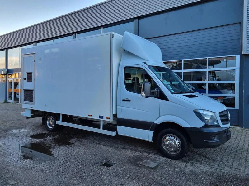 Mercedes-Benz Sprinter 513 CDI/ Foodtruck/ Verkoopwagen/ Camper - Pojazdná predajňa: obrázok 1 Mercedes-Benz Sprinter 513 CDI/ Foodtruck/ Verkoopwagen/ Camper - Pojazdná predajňa: obrázok 1