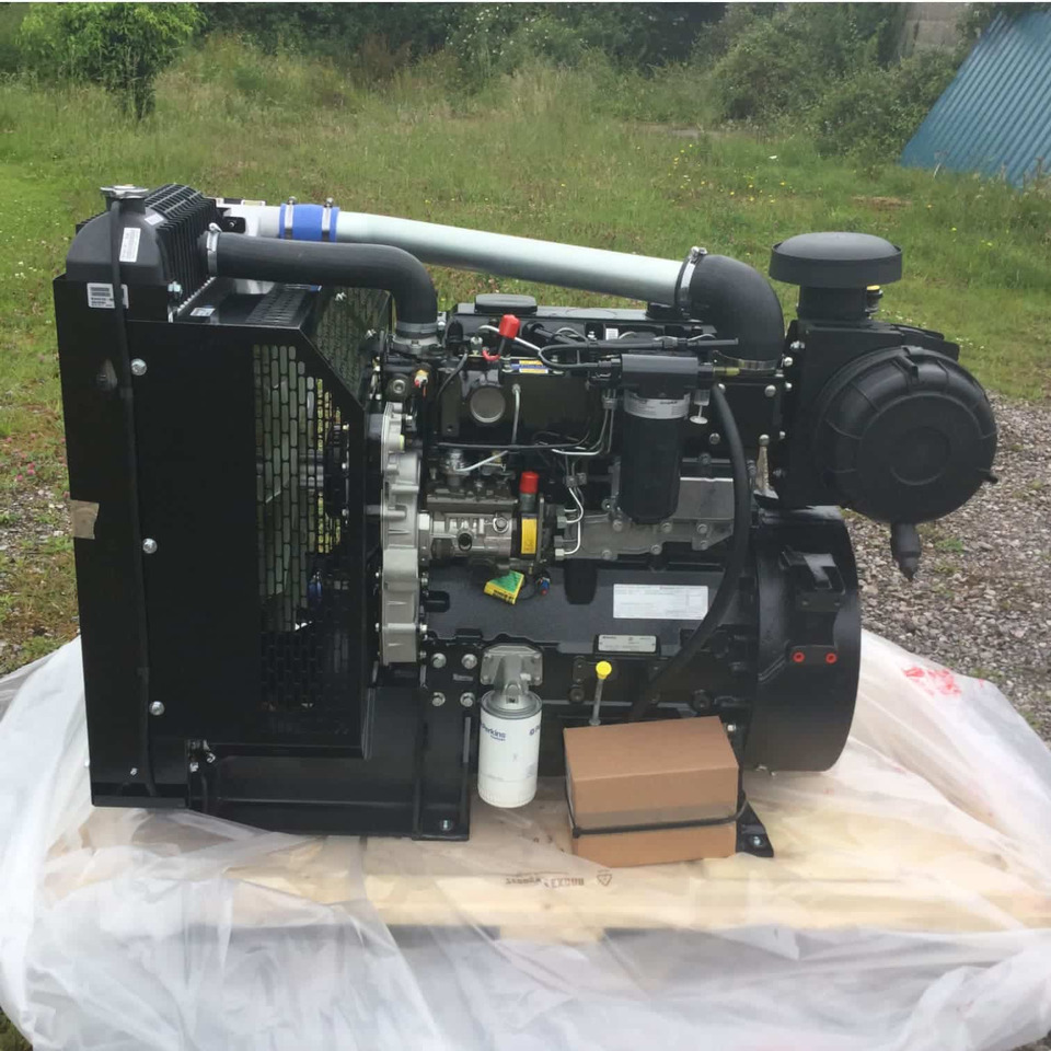 Perkins 1104C-44TA IOPU 97kW RJ51161 Engine - Motor: obrázok 1 Perkins 1104C-44TA IOPU 97kW RJ51161 Engine - Motor: obrázok 1