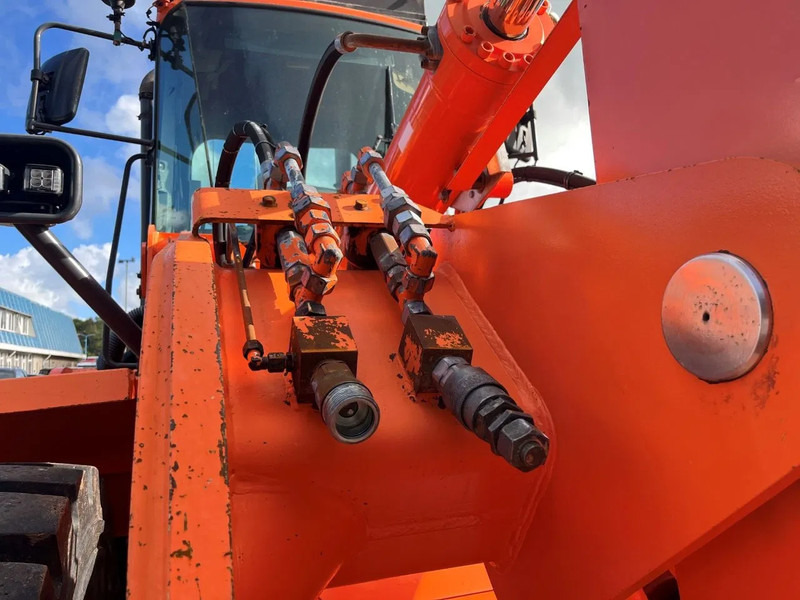 Doosan DL250 - Kolesový nakladač: obrázok 4 Doosan DL250 - Kolesový nakladač: obrázok 4