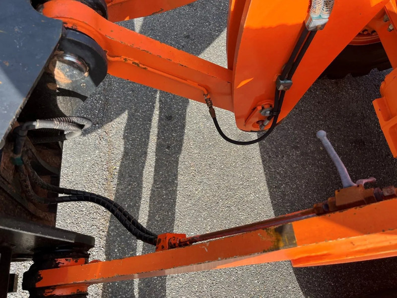Doosan DL250 - Kolesový nakladač: obrázok 5 Doosan DL250 - Kolesový nakladač: obrázok 5