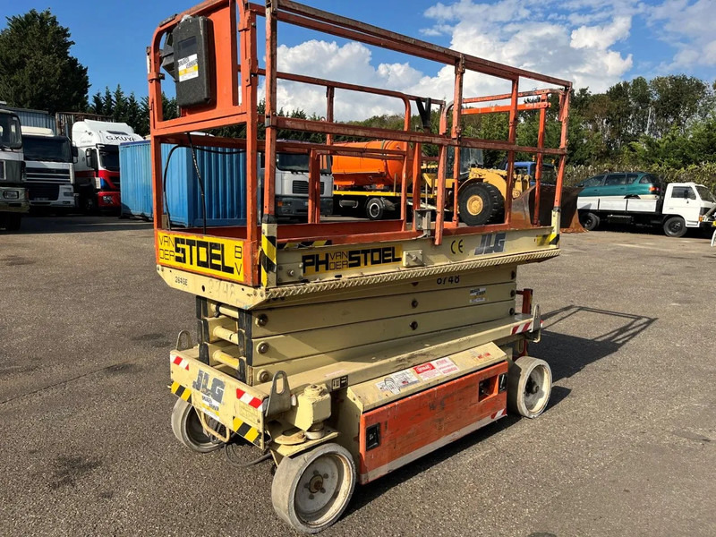 JLG 2646-E !!! LOW HOURS !!! - Samohybná plošiny: obrázok 1 JLG 2646-E !!! LOW HOURS !!! - Samohybná plošiny: obrázok 1