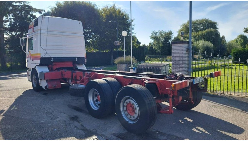 MAN 26.463 26 463 6x2 Chassis Manual - Podvozek s kabinou: obrázok 4 MAN 26.463 26 463 6x2 Chassis Manual - Podvozek s kabinou: obrázok 4