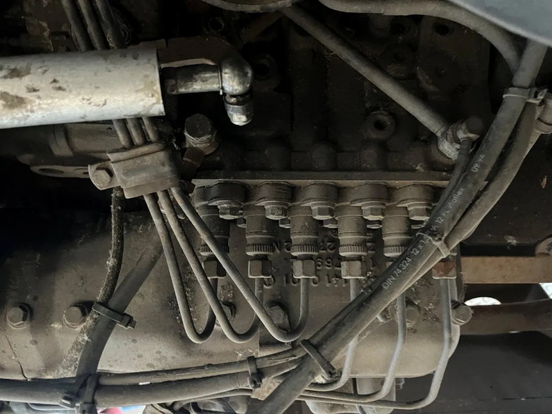 Mercedes-Benz V6 TURBO ENGINE MECHANIC FUEL PUMP + INJECTORS !!! 2 PIECES AVAILABLE !!! OM441LA OM 441 - Motor: obrázok 3 Mercedes-Benz V6 TURBO ENGINE MECHANIC FUEL PUMP + INJECTORS !!! 2 PIECES AVAILABLE !!! OM441LA OM 441 - Motor: obrázok 3