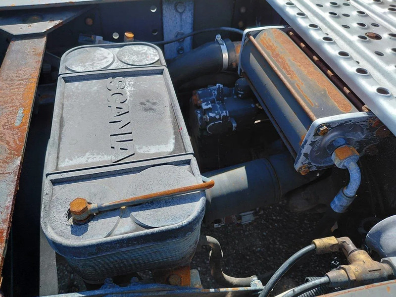 Scania P124-420 MANUAL + RETARDER !!!! 2 PIPES !!!! - Ťahač: obrázok 5 Scania P124-420 MANUAL + RETARDER !!!! 2 PIPES !!!! - Ťahač: obrázok 5