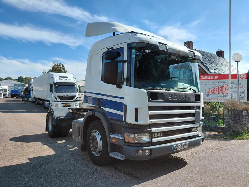 Scania P124-420 MANUAL + RETARDER !!!! 2 PIPES !!!! - Ťahač: obrázok 3 Scania P124-420 MANUAL + RETARDER !!!! 2 PIPES !!!! - Ťahač: obrázok 3