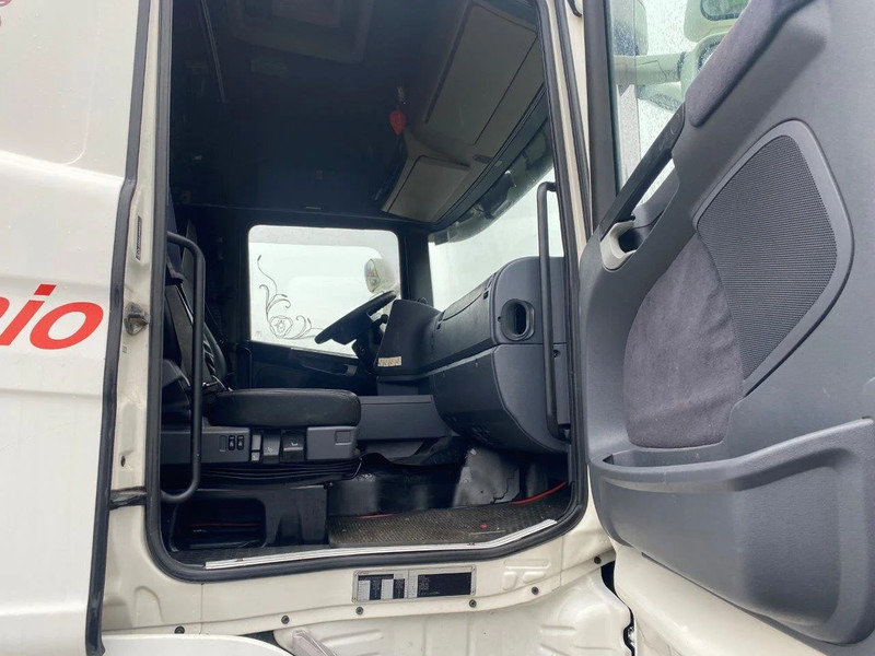 Scania R620-V8 RETARDER AIRCO OPTICRUISE V8 620 HP - Ťahač: obrázok 4 Scania R620-V8 RETARDER AIRCO OPTICRUISE V8 620 HP - Ťahač: obrázok 4