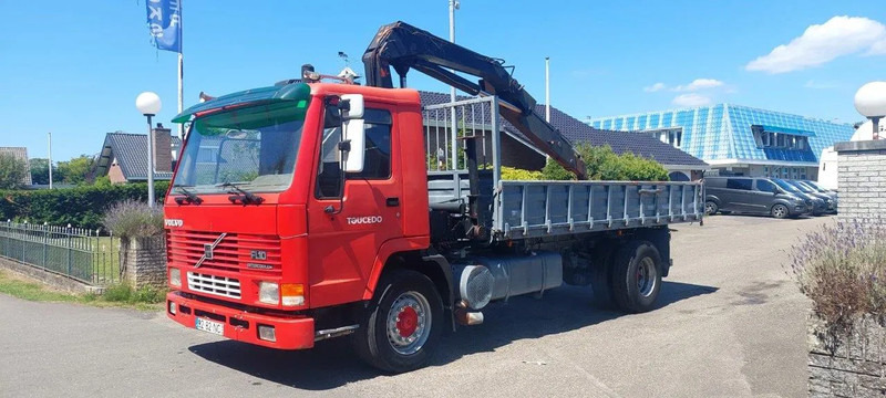 Volvo FL 10.320 4x2 Kipper Crane Steel Suspension - Sklápač, Auto s hydraulickou rukou: obrázok 5 Volvo FL 10.320 4x2 Kipper Crane Steel Suspension - Sklápač, Auto s hydraulickou rukou: obrázok 5