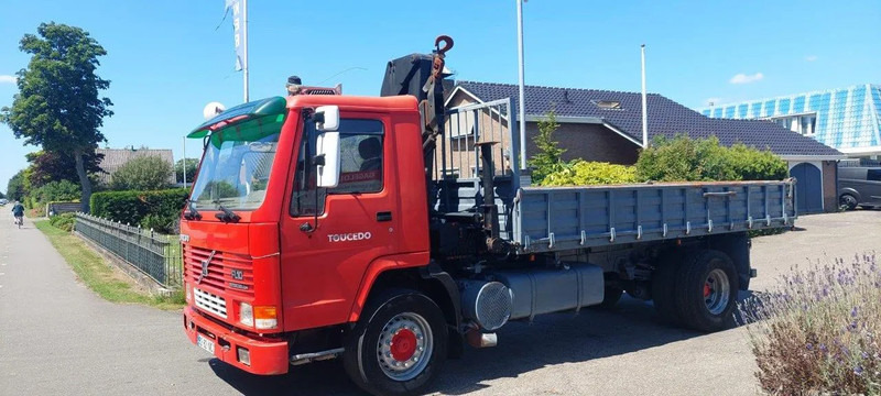 Volvo FL 10.320 4x2 Kipper Crane Steel Suspension - Sklápač, Auto s hydraulickou rukou: obrázok 1 Volvo FL 10.320 4x2 Kipper Crane Steel Suspension - Sklápač, Auto s hydraulickou rukou: obrázok 1