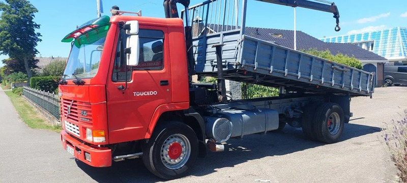 Volvo FL 10.320 4x2 Kipper Crane Steel Suspension - Sklápač, Auto s hydraulickou rukou: obrázok 2 Volvo FL 10.320 4x2 Kipper Crane Steel Suspension - Sklápač, Auto s hydraulickou rukou: obrázok 2