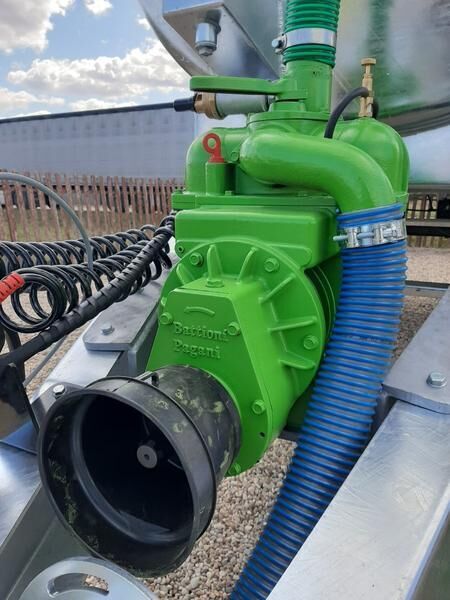 Agro-max New Agro-Max Barrel/ Beczkowóz wóz asenizacyjny 10000 l - Fekálny náves: obrázok 3 Agro-max New Agro-Max Barrel/ Beczkowóz wóz asenizacyjny 10000 l - Fekálny náves: obrázok 3