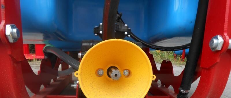 BIARDZKI Feldspritze/ Sprayer/ Opryskiwacz zawieszany 600l - Postrekovač za traktor: obrázok 4 BIARDZKI Feldspritze/ Sprayer/ Opryskiwacz zawieszany 600l - Postrekovač za traktor: obrázok 4