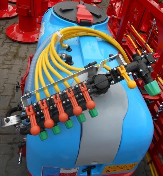 BIARDZKI Feldspritze/ Sprayer/ Opryskiwacz zawieszany 600l - Postrekovač za traktor: obrázok 5 BIARDZKI Feldspritze/ Sprayer/ Opryskiwacz zawieszany 600l - Postrekovač za traktor: obrázok 5