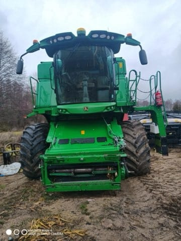 JOHN DEERE - Obilný kombajn: obrázok 2 JOHN DEERE - Obilný kombajn: obrázok 2