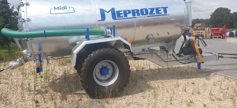 MEPROZET Güllefässer/ Slurry tank/ Beczkowóz 8000 l - Fekálny náves: obrázok 1 MEPROZET Güllefässer/ Slurry tank/ Beczkowóz 8000 l - Fekálny náves: obrázok 1