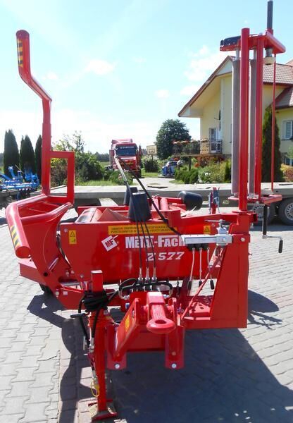 METAL-FACH Owijarka do bel Z577/ Samozaładowcza - Obaľovací stroj: obrázok 1 METAL-FACH Owijarka do bel Z577/ Samozaładowcza - Obaľovací stroj: obrázok 1