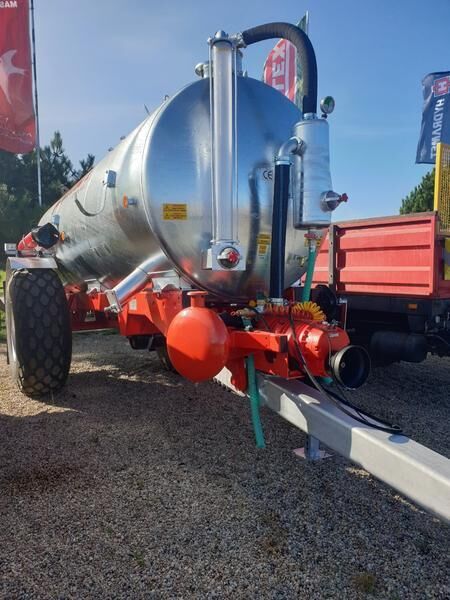 POMOT Single-axial tanker truck/ Beczkowóz wóz asenizacyjny 8000 l - Fekálny náves: obrázok 5 POMOT Single-axial tanker truck/ Beczkowóz wóz asenizacyjny 8000 l - Fekálny náves: obrázok 5