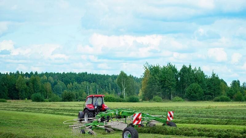 PRONAR ZKP690 - Obracač sena: obrázok 1 PRONAR ZKP690 - Obracač sena: obrázok 1