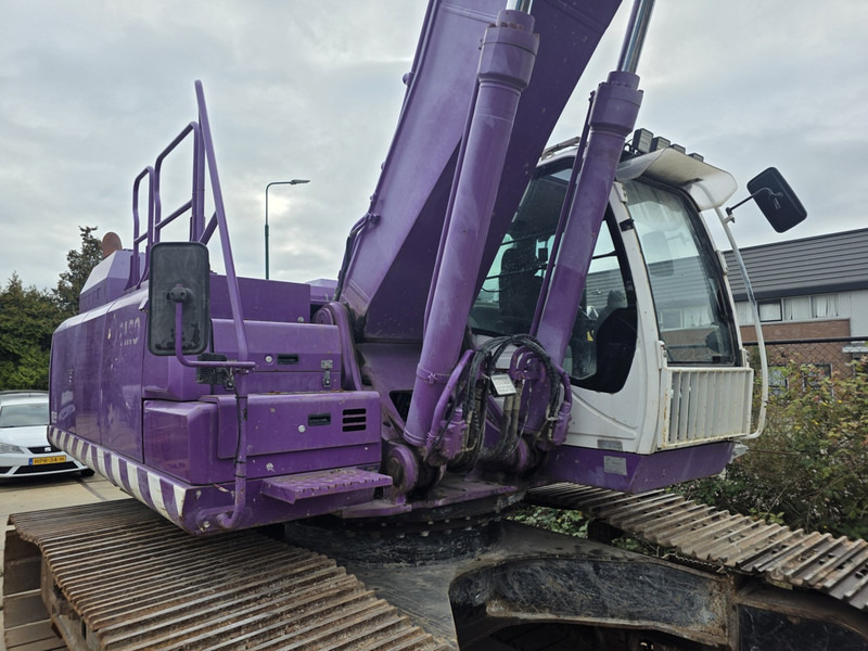 Hitachi zx350lc-6 included crusher hitachi demolition crusher - Rýpadlo: obrázok 5 Hitachi zx350lc-6 included crusher hitachi demolition crusher - Rýpadlo: obrázok 5