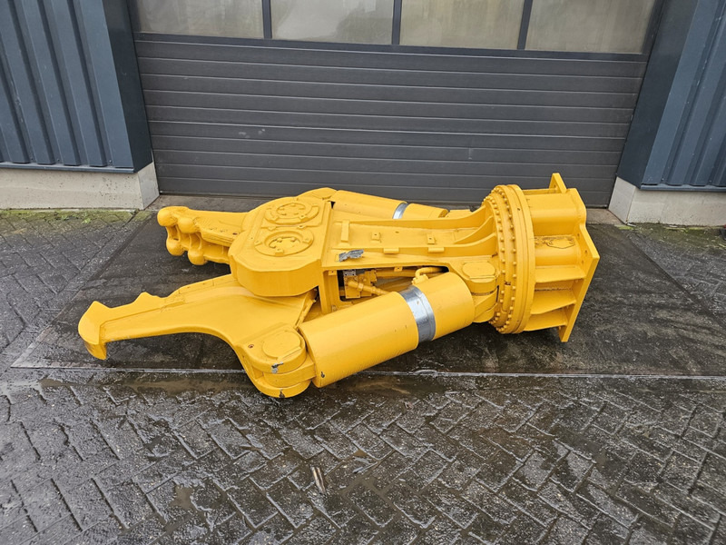 Epiroc atlas copco kruppcc3000 crusher atlas copco cc epiroc - Demolačné kliešte: obrázok 1 Epiroc atlas copco kruppcc3000 crusher atlas copco cc epiroc - Demolačné kliešte: obrázok 1