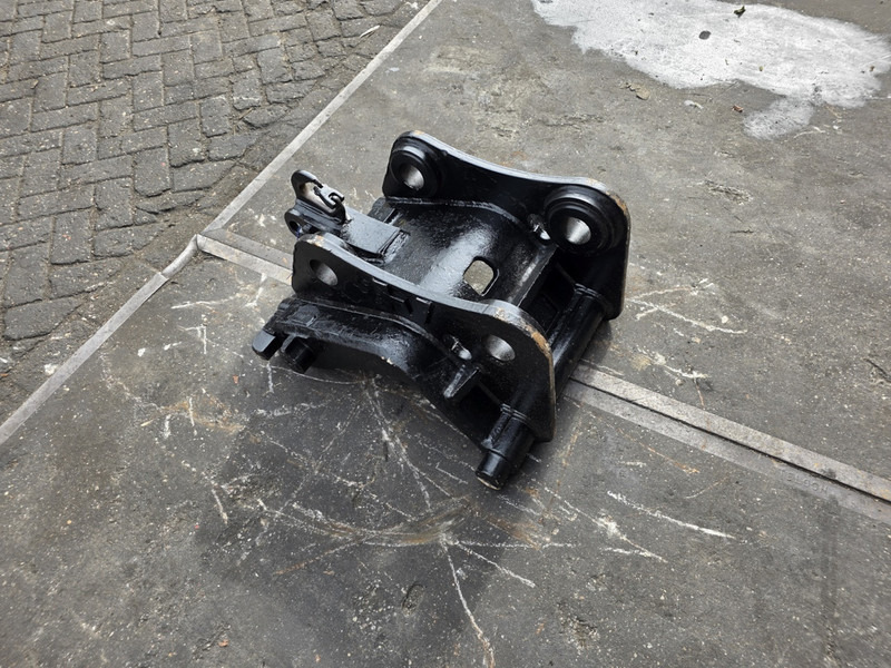 Snelwissel cw30 cw 40 verachtert coupler verachtert cw30 cw 40 - Rýchloupínacia zariadenia pre Stavebné stroje: obrázok 4 Snelwissel cw30 cw 40 verachtert coupler verachtert cw30 cw 40 - Rýchloupínacia zariadenia pre Stavebné stroje: obrázok 4