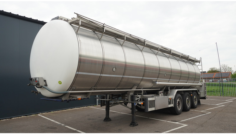 Burg 3 AXLE FOOD TRAILER 38.000 LTR - Cisternový náves: obrázok 2 Burg 3 AXLE FOOD TRAILER 38.000 LTR - Cisternový náves: obrázok 2