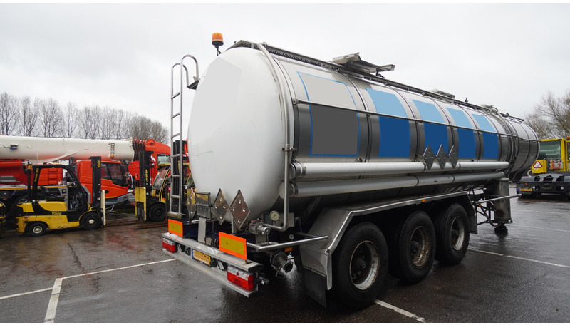 Burg 3 AXLE WATER TANK 32.000LTR - Cisternový náves: obrázok 5 Burg 3 AXLE WATER TANK 32.000LTR - Cisternový náves: obrázok 5