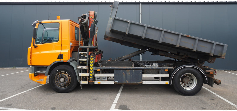 DAF CF 65.210 HOOKARM SYSTEM WITH PALFINGER PK 9501 CRANE - Auto s hydraulickou rukou: obrázok 4 DAF CF 65.210 HOOKARM SYSTEM WITH PALFINGER PK 9501 CRANE - Auto s hydraulickou rukou: obrázok 4