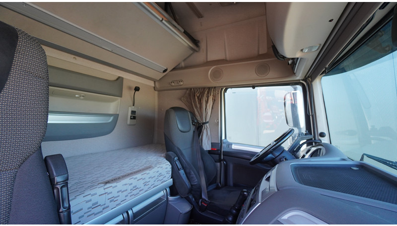 DAF XF460 8X2 HOOKARM SYSTEM TRUCK - Hákový nosič kontajnerov: obrázok 5 DAF XF460 8X2 HOOKARM SYSTEM TRUCK - Hákový nosič kontajnerov: obrázok 5