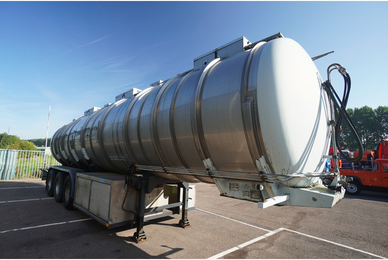 Dijkstra 3 AXLE CHEMIE TANK TRAILER 42 m3 - Cisternový náves: obrázok 3 Dijkstra 3 AXLE CHEMIE TANK TRAILER 42 m3 - Cisternový náves: obrázok 3