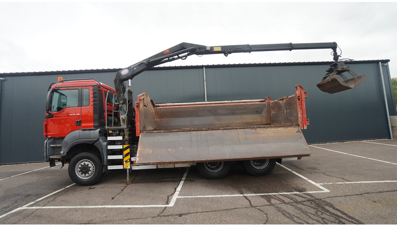 MAN TGS 28.400 6X6 2 SIDE TIPPER WITH HMF 1643 CRANE 376.400KM - Auto s hydraulickou rukou: obrázok 2 MAN TGS 28.400 6X6 2 SIDE TIPPER WITH HMF 1643 CRANE 376.400KM - Auto s hydraulickou rukou: obrázok 2
