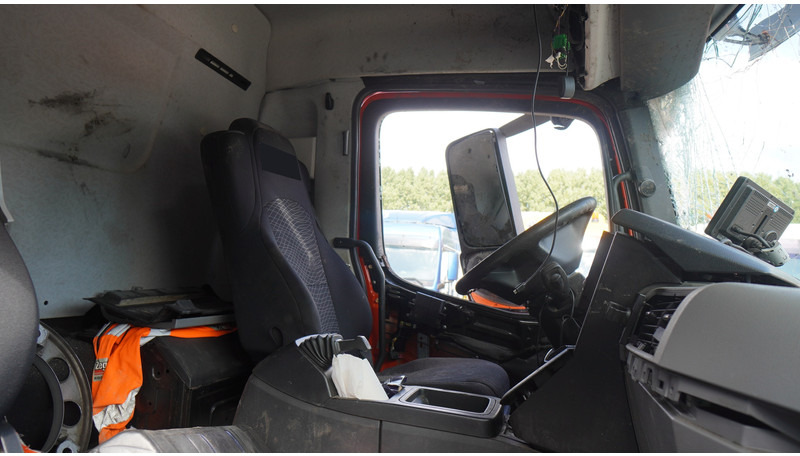 Mercedes-Benz ANTOS 2843 6x2 DAMAGED VEHICLE - Podvozek s kabinou: obrázok 4 Mercedes-Benz ANTOS 2843 6x2 DAMAGED VEHICLE - Podvozek s kabinou: obrázok 4