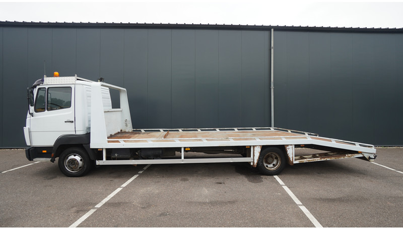 Mercedes-Benz 814 MACHINE TRANSPORTER EURO 2 409.000KM - Nákladné auto: obrázok 1 Mercedes-Benz 814 MACHINE TRANSPORTER EURO 2 409.000KM - Nákladné auto: obrázok 1