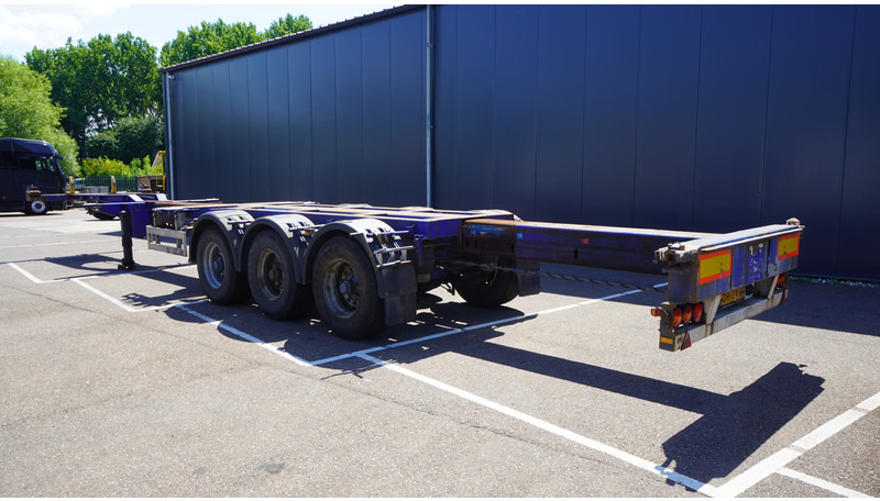 Pacton 3 AXLE MULTI CONTAINER TRANSPORT TRAILER EXTENDABLE 45 FT - Náves preprava kontajnerov/ Výmenná nadstavba: obrázok 4 Pacton 3 AXLE MULTI CONTAINER TRANSPORT TRAILER EXTENDABLE 45 FT - Náves preprava kontajnerov/ Výmenná nadstavba: obrázok 4