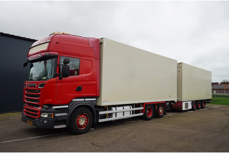 Scania R 580 V8 6X2 FRIGO RETARDER IN COMBI WITH BURG TRAILER - Chladirenské nákladné vozidlo: obrázok 3 Scania R 580 V8 6X2 FRIGO RETARDER IN COMBI WITH BURG TRAILER - Chladirenské nákladné vozidlo: obrázok 3