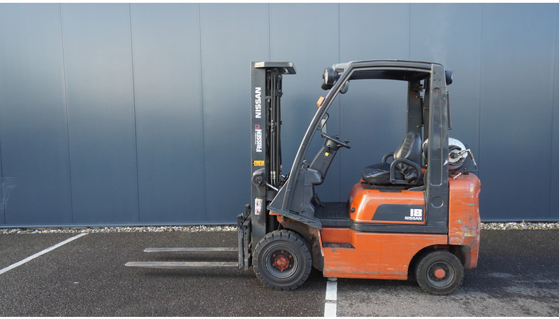 Nissan PD01A18PQ 1.8T FORKLIFT TRIPLEX SIDESHIFT - Stavebné stroje: obrázok 4 Nissan PD01A18PQ 1.8T FORKLIFT TRIPLEX SIDESHIFT - Stavebné stroje: obrázok 4