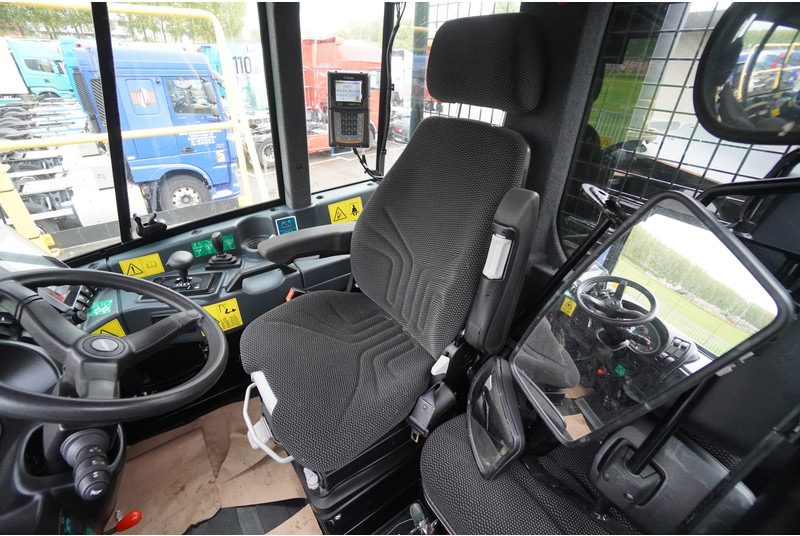 Rokbak TEREX RA 40 6X6 NEW 23 m3 - Stavebné stroje: obrázok 4 Rokbak TEREX RA 40 6X6 NEW 23 m3 - Stavebné stroje: obrázok 4