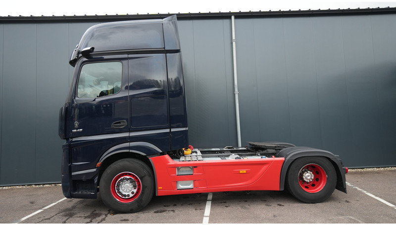 Mercedes-Benz ACTROS 1945 GIGASPACE 713.000KM - Ťahač: obrázok 1 Mercedes-Benz ACTROS 1945 GIGASPACE 713.000KM - Ťahač: obrázok 1