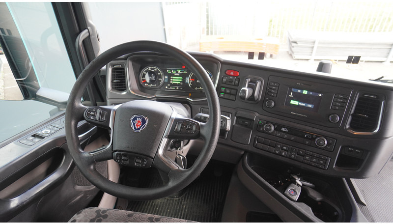 Scania R 450 TOPLINE EURO 6 RETARDER - Ťahač: obrázok 5 Scania R 450 TOPLINE EURO 6 RETARDER - Ťahač: obrázok 5