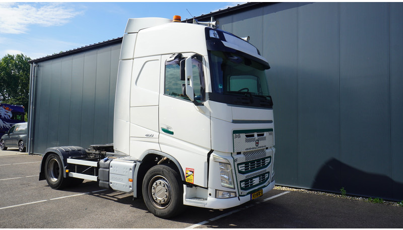 Volvo FH 460 EURO 6 GLOBETROTTER - Ťahač: obrázok 4 Volvo FH 460 EURO 6 GLOBETROTTER - Ťahač: obrázok 4
