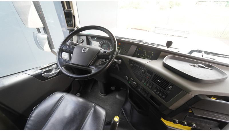Volvo FH16 750 8X4 260T 683.000KM - Ťahač: obrázok 5 Volvo FH16 750 8X4 260T 683.000KM - Ťahač: obrázok 5