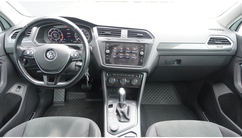 Volkswagen Tiguan 2.0 TDI R LINE 4MOTION - Minibus, Mikrobus: obrázok 5 Volkswagen Tiguan 2.0 TDI R LINE 4MOTION - Minibus, Mikrobus: obrázok 5