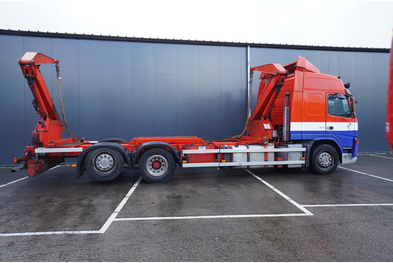 Volvo FM360 6X2 SIDE LOADER FOR 20FT CONTAINER - Ramenový nosič kontajnerov: obrázok 2 Volvo FM360 6X2 SIDE LOADER FOR 20FT CONTAINER - Ramenový nosič kontajnerov: obrázok 2