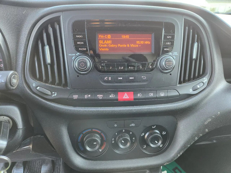 Fiat Doblò Maxi, 2017, 188000km, Airco,Parksens, Tuv. First owner - Malá dodávka: obrázok 4 Fiat Doblò Maxi, 2017, 188000km, Airco,Parksens, Tuv. First owner - Malá dodávka: obrázok 4