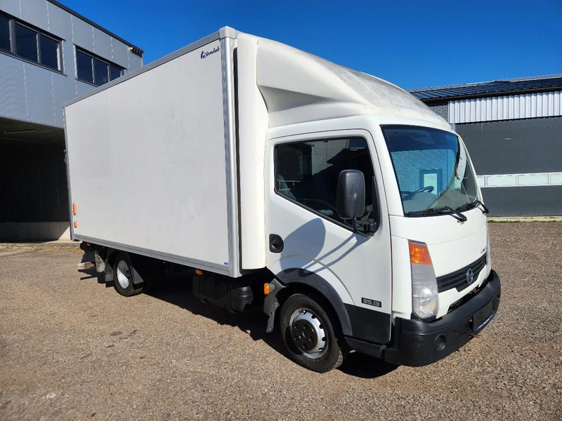 Nissan Cabstar 2012,146000km, Thermoking Frigo, Manual. Airco, New tyre - Chladiarenská dodávka: obrázok 1 Nissan Cabstar 2012,146000km, Thermoking Frigo, Manual. Airco, New tyre - Chladiarenská dodávka: obrázok 1