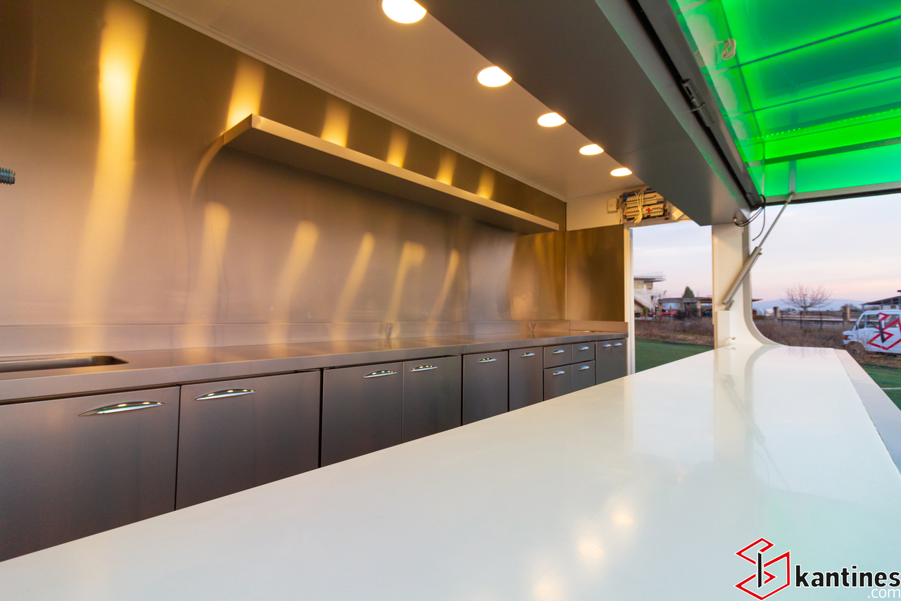 Predajná príves Skretas Oval Large Size: obrázok 14