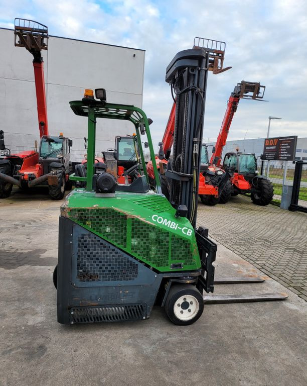 Combilift C3000CB - Dieselový vysokozdvižný vozík: obrázok 4 Combilift C3000CB - Dieselový vysokozdvižný vozík: obrázok 4