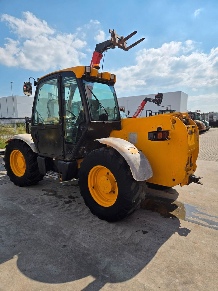 JCB 530 - Teleskopický nakladač: obrázok 4 JCB 530 - Teleskopický nakladač: obrázok 4