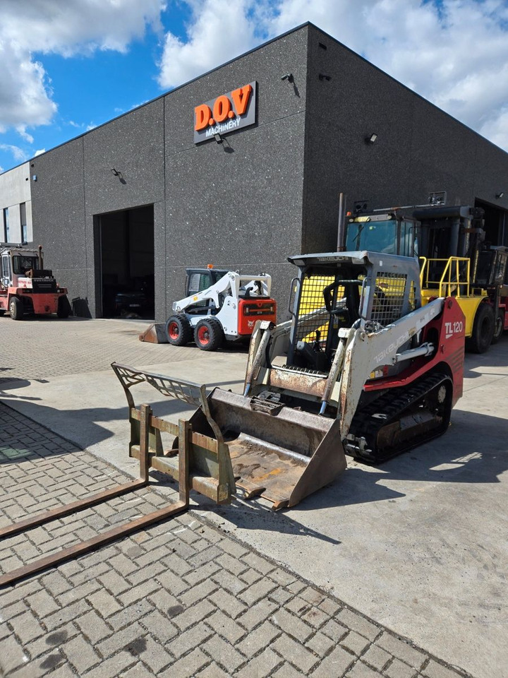 Takeuchi TL120 - Kolesový nakladač: obrázok 1 Takeuchi TL120 - Kolesový nakladač: obrázok 1