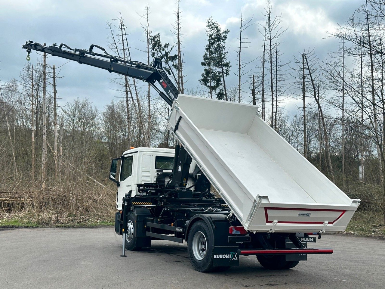 MAN TGM 18.320 4x2 Euro6e Hiab X-HiDuo 138DS-3 MAN TGM 18.320 4x2 Euro6e Hiab X-HiDuo 138DS-3 - Sklápač, Auto s hydraulickou rukou: obrázok 3 MAN TGM 18.320 4x2 Euro6e Hiab X-HiDuo 138DS-3 MAN TGM 18.320 4x2 Euro6e Hiab X-HiDuo 138DS-3 - Sklápač, Auto s hydraulickou rukou: obrázok 3