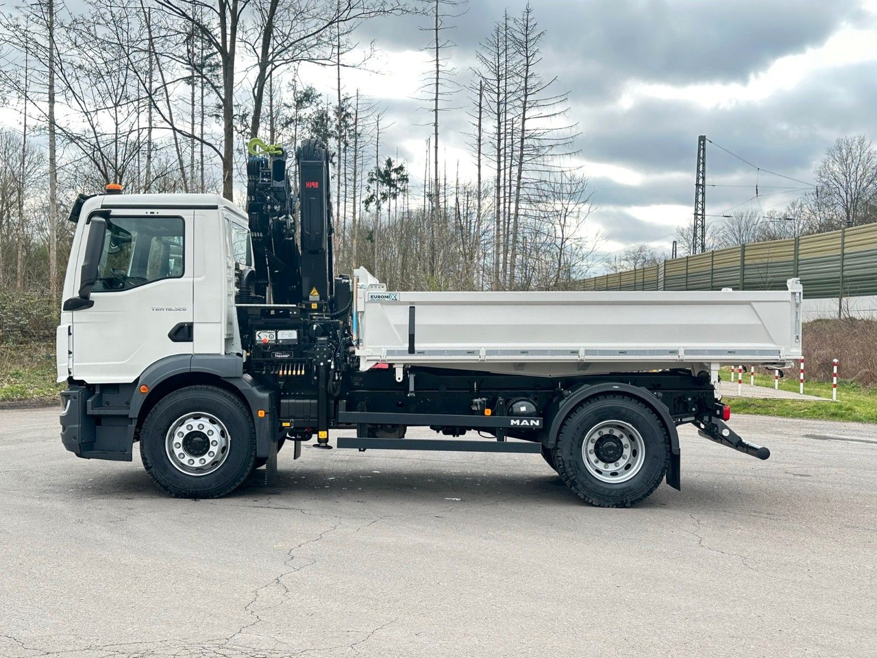 MAN TGM 18.320 4x2 Euro6e Hiab X-HiDuo 138DS-3 - Auto s hydraulickou rukou: obrázok 3 MAN TGM 18.320 4x2 Euro6e Hiab X-HiDuo 138DS-3 - Auto s hydraulickou rukou: obrázok 3